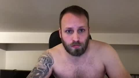 hugo online show from February 7, 2025, 6:34 pm