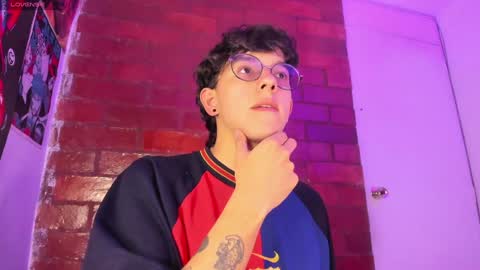 Koddy Independent model online show from December 7, 2024, 3:04 am