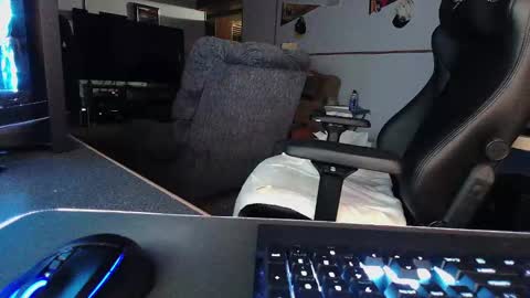 Kodiak1974 online show from March 2, 2025, 8:07 pm