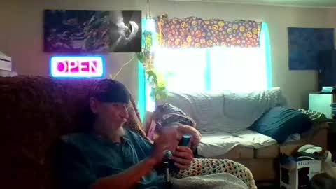 kodiakpm1 online show from April 30, 2026, 8:57 pm