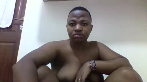 koffi639202 online show from December 9, 2024, 1:29 am