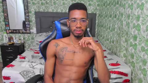 Snapshot of kofi_exotic_ chatting on December 3, 2024, 2:03 am kofi online show from December 3, 2024, 2:03 am