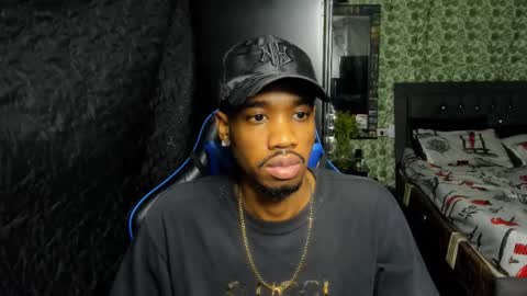 Snapshot of kofi_exotic_ chatting on November 30, 2025, 12:25 am kofi online show from November 30, 2025, 12:25 am