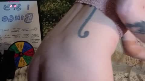 Snapshot of kohlbird chatting on September 23, 2025, 5:21 am kohlbird online show from September 23, 2025, 5:21 am