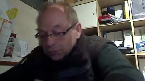 kokin3034 online show from February 28, 2025, 6:41 pm