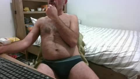 Snapshot of kokluv1 chatting on June 17, 2026, 3:31 am kokluv online show from June 17, 2026, 3:31 am