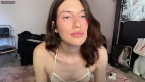 Kolette online show from May 6, 2026, 11:37 am