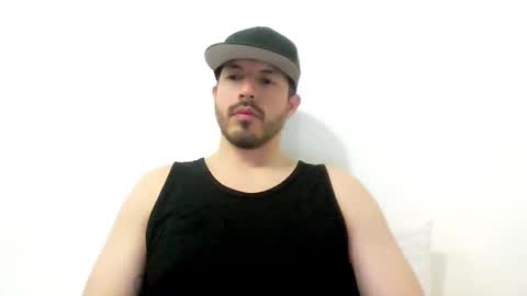 kolombianox online show from October 25, 2025, 6:43 am