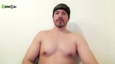 kolombianox online show from November 19, 2025, 4:34 am