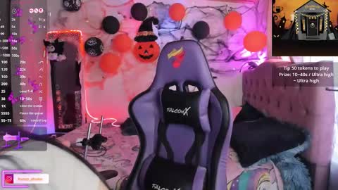 konan_atsuko1 online show from October 21, 2025, 5:24 pm