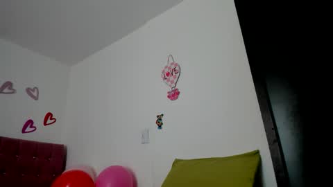 konie Diaz online show from April 4, 2026, 6:05 pm