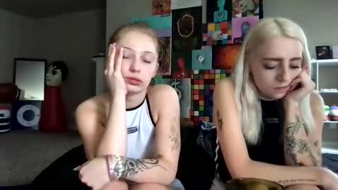 Konnie online show from February 23, 2026, 8:39 pm