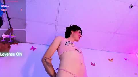 Koral online show from March 10, 2026, 4:28 am