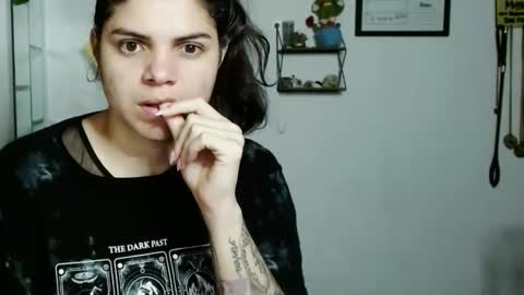 Karoll online show from September 18, 2025, 2:13 am