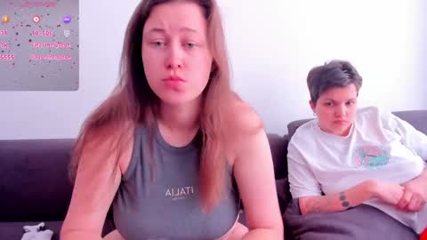Twiix online show from June 4, 2026, 3:07 pm