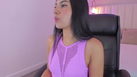 K O S M I C online show from February 3, 2025, 12:25 pm