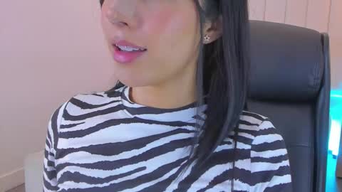 K O S M I C online show from October 18, 2025, 12:39 pm