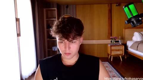 Danny online show from September 24, 2025, 5:44 am