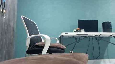 Koto Bombon online show from March 25, 2026, 1:33 am