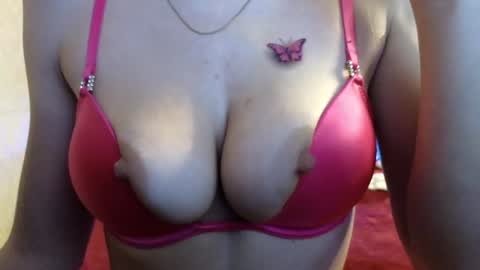 Snapshot of kotogal chatting on December 27, 2024, 3:37 pm Gal online show from December 27, 2024, 3:37 pm