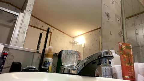 KountryGangsta1979 online show from December 31, 2024, 2:51 am