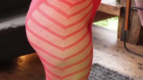 kozzy_ online show from January 10, 2025, 5:24 pm