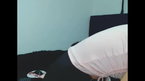 kratos_and_afrodita online show from October 11, 2025, 6:50 pm