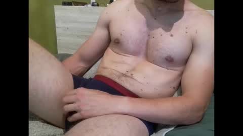 cricri2633 online show from September 15, 2025, 8:09 pm