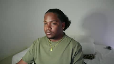 kriss_97 online show from November 17, 2025, 4:24 pm
