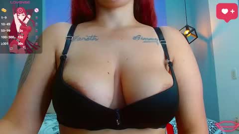 krissone online show from February 20, 2025, 5:07 pm