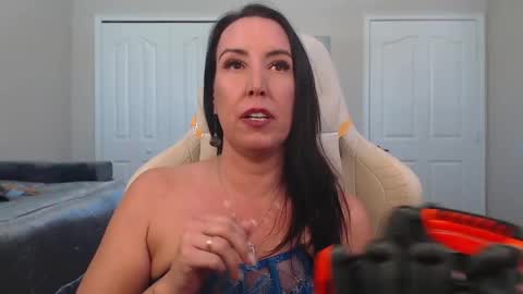 Krissy online show from February 21, 2025, 4:48 pm