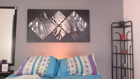 Andrea online show from February 7, 2026, 9:07 pm