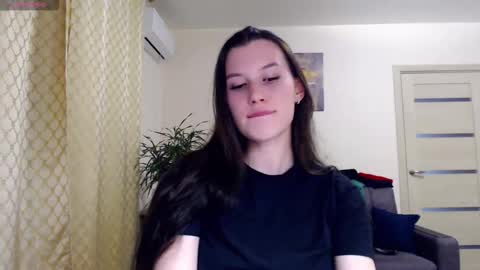 kristal89 online show from September 17, 2025, 11:28 pm
