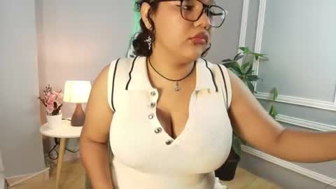 KRISTYN  online show from June 16, 2026, 12:08 pm
