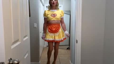 Kristal Mountain online show from February 10, 2026, 2:04 am