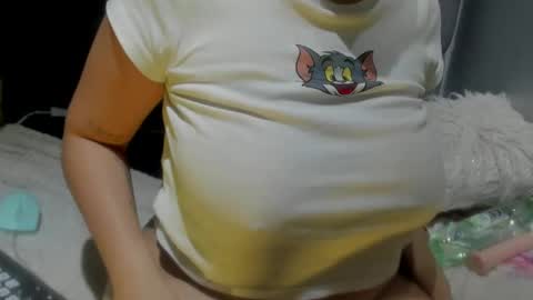 kristall online show from April 21, 2026, 1:42 am