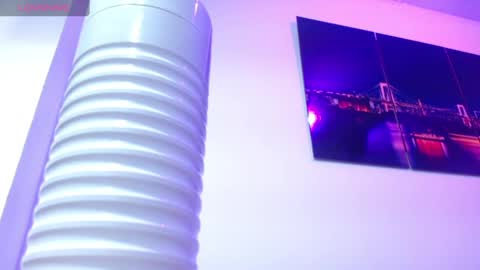 Snapshot of kristall_swan chatting on March 8, 2025, 4:28 pm Kristall online show from March 8, 2025, 4:28 pm