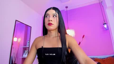 Snapshot of kristall_swan chatting on September 28, 2025, 3:45 am Kristall online show from September 28, 2025, 3:45 am