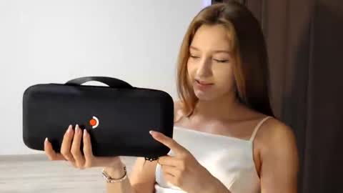 kristandaty online show from February 13, 2026, 10:22 am