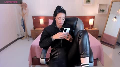 Sophia online show from December 27, 2024, 2:25 am