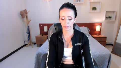 Sophia online show from January 4, 2025, 8:16 pm