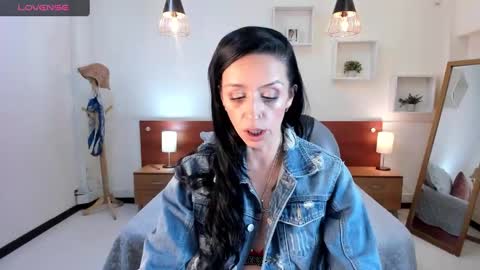 Sophia online show from January 19, 2025, 12:06 am