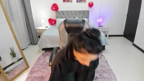 Sophia online show from February 17, 2025, 11:53 pm