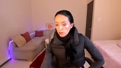 Snapshot of kristen_garner chatting on June 20, 2026, 7:16 pm Sophia online show from June 20, 2026, 7:16 pm