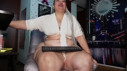 Kristen online show from December 30, 2024, 8:43 am