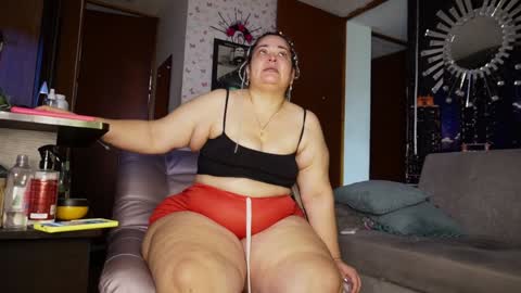 Kristen online show from January 28, 2025, 9:40 pm