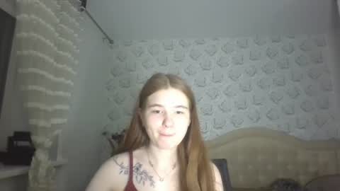 Snapshot of kristiancommes chatting on July 15, 2026, 8:58 pm Alisa online show from July 15, 2026, 8:58 pm