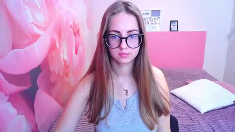 Kristina Adel online show from December 30, 2024, 8:10 am