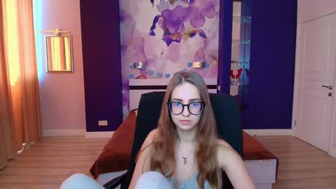 Kristina Adel online show from January 20, 2025, 10:51 am