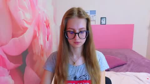 Kristina Adel online show from March 30, 2026, 7:42 am